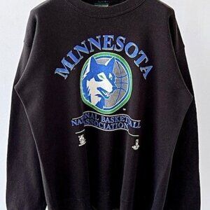 90s Minnesota Timberwolves NBA sweatshirt